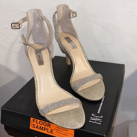 Silver diamond heels - Picture 3 of 4